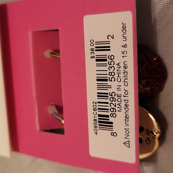 Betsey Johnson apple 🍎 gem earrings - Picture 6 of 6
